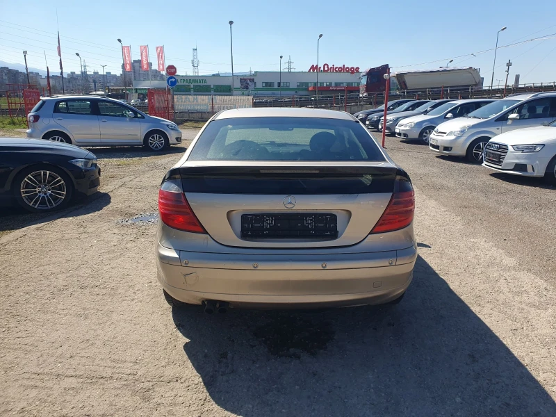 Mercedes-Benz C 180 C 180/Автоматик, снимка 5 - Автомобили и джипове - 49560333