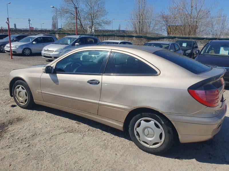 Mercedes-Benz C 180 C 180/Автоматик, снимка 6 - Автомобили и джипове - 49560333