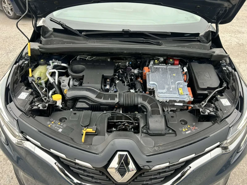 Renault Captur 1.6 PLUG IN HYBRID 160 * E-TECH * NAVI * FULL LED , снимка 17 - Автомобили и джипове - 49917800