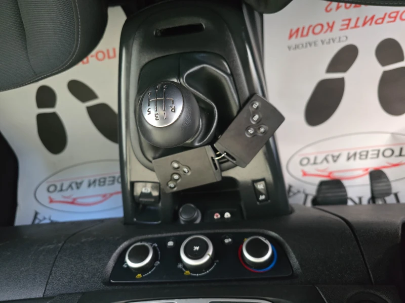 Renault Scenic 1.5dci* 2010* 6ск, снимка 14 - Автомобили и джипове - 50032204