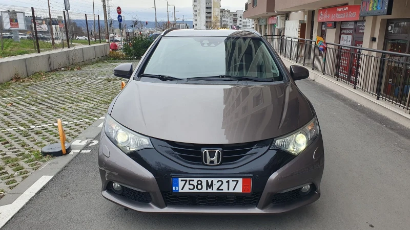 Honda Civic 1.6D 6sk.Navi+ Камера, снимка 2 - Автомобили и джипове - 52892706