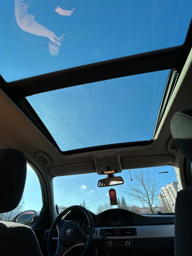 BMW 320, снимка 8 - Автомобили и джипове - 52928139