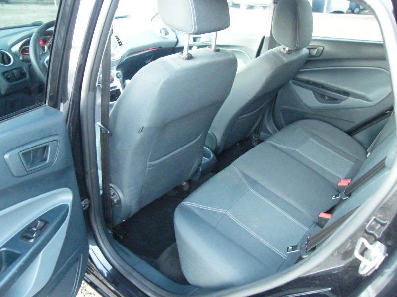 Ford Fiesta 1.4i GAZ инжекцион, снимка 12 - Автомобили и джипове - 53112546