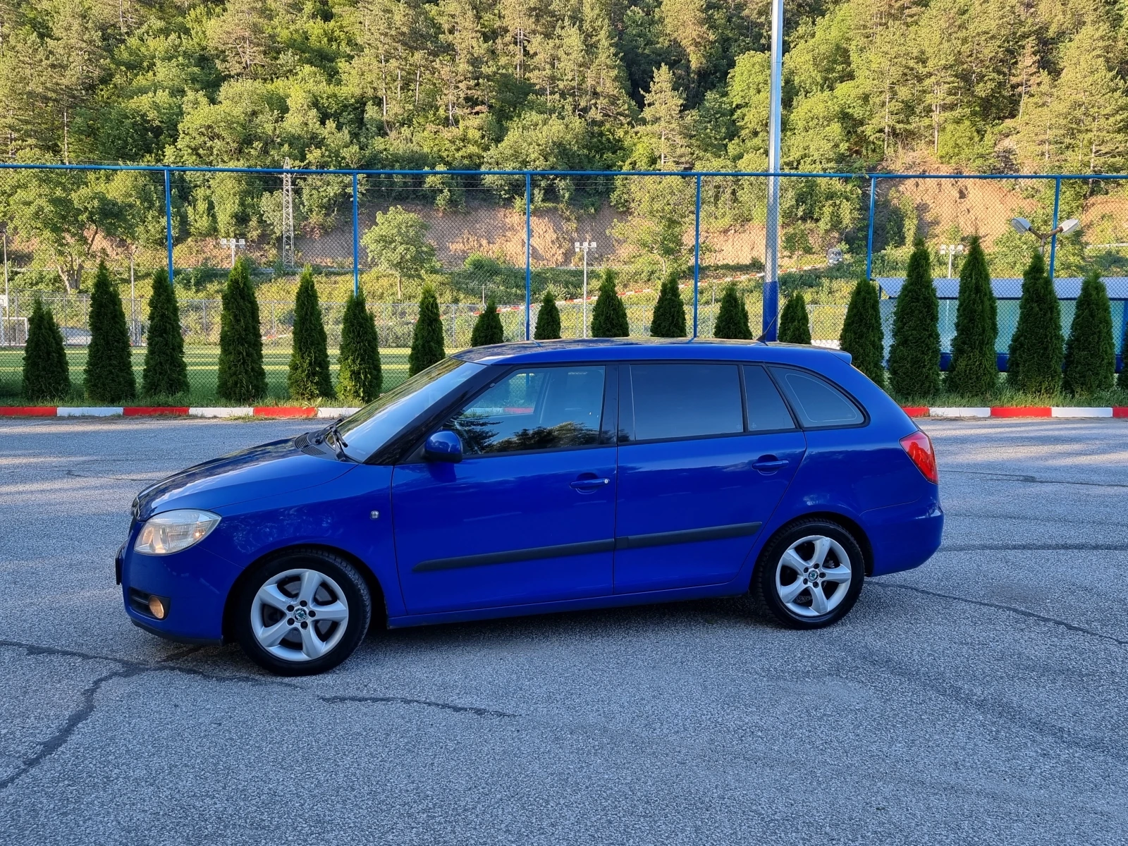 Skoda Fabia 1.9 Tdi Климатроник - изображение 3