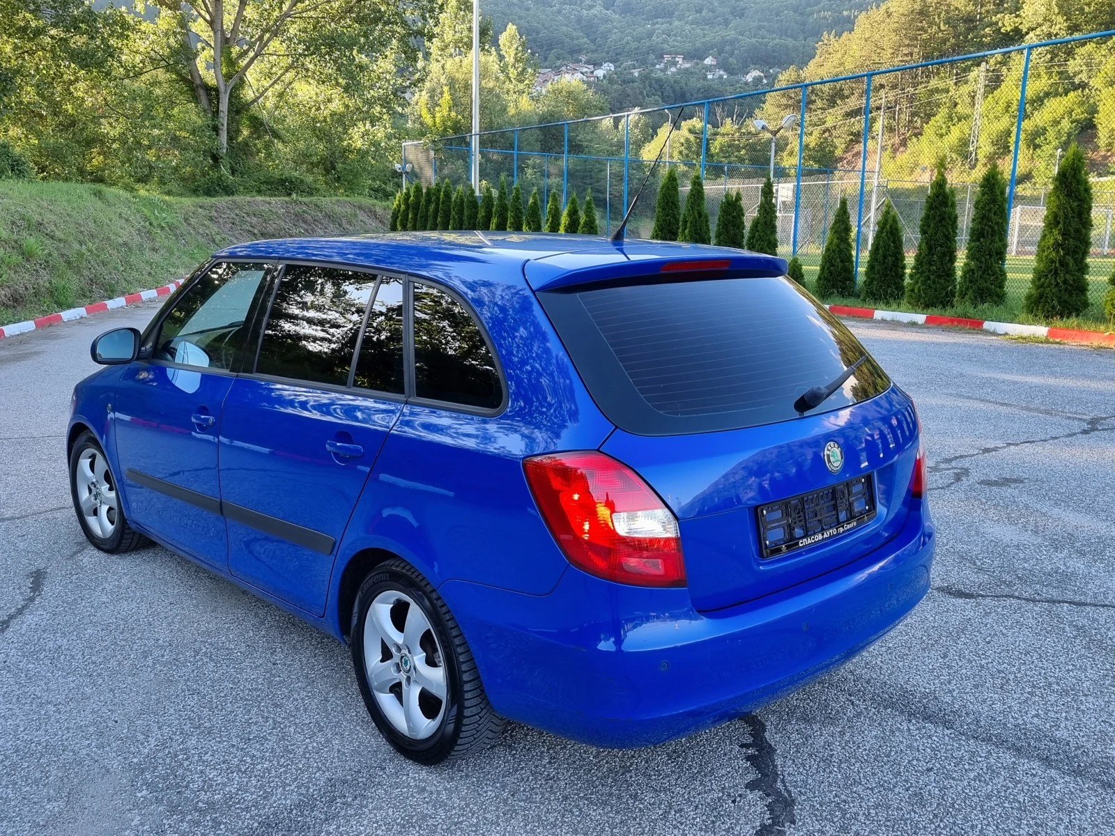 Skoda Fabia 1.9 Tdi Климатроник - изображение 4