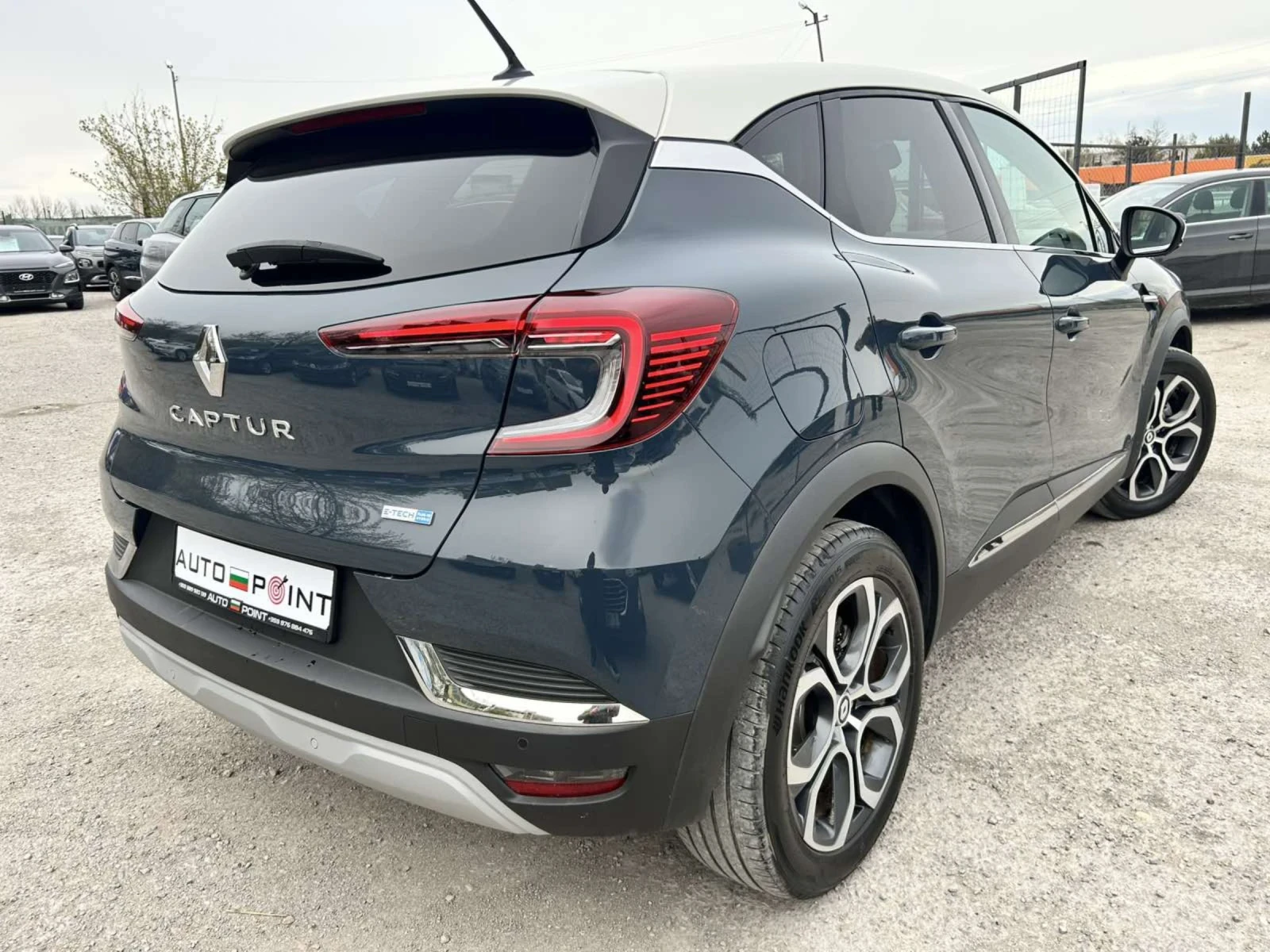 Renault Captur 1.6 PLUG IN HYBRID 160 * E-TECH * NAVI * FULL LED  - изображение 4