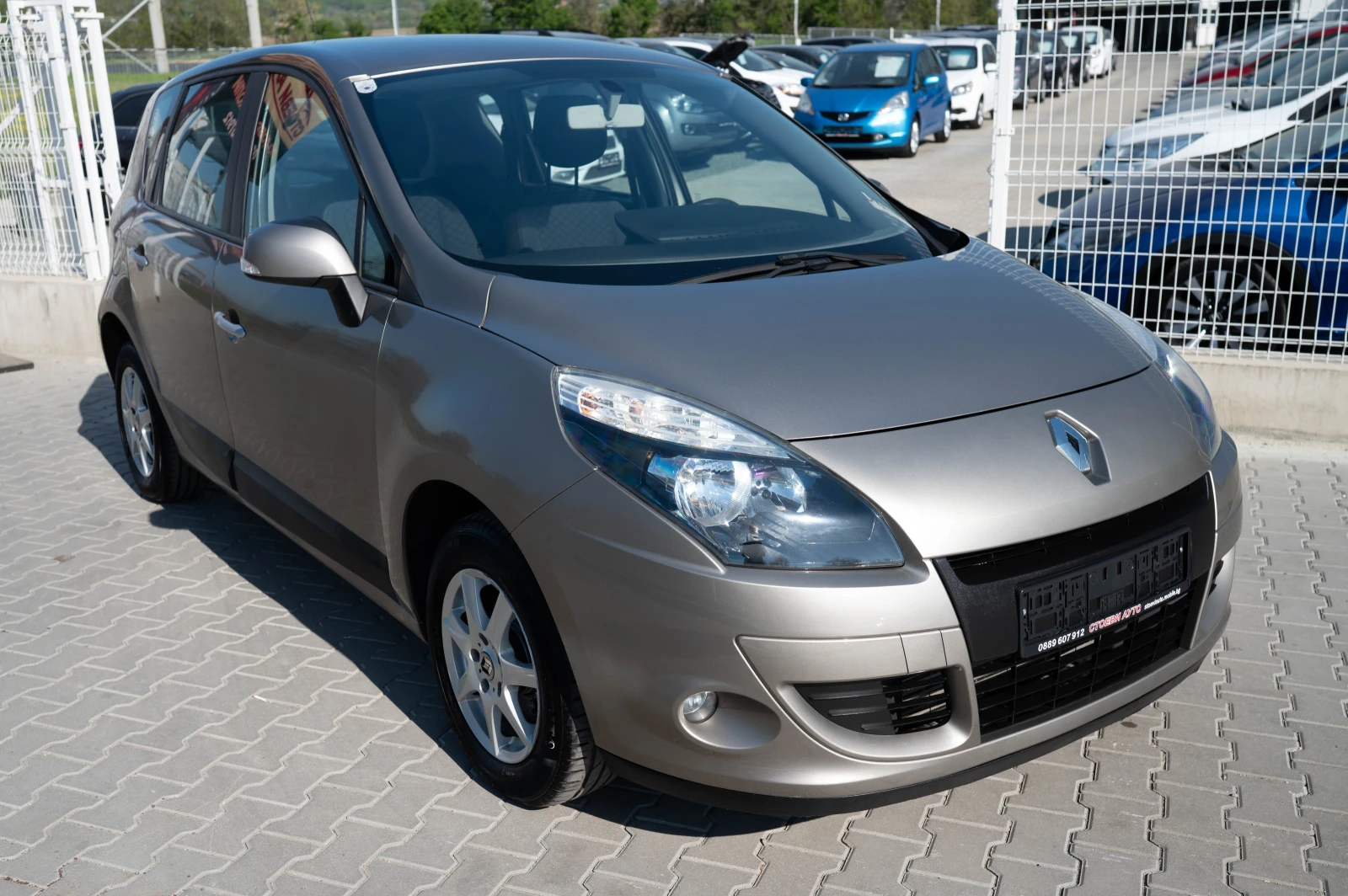 Renault Scenic 1.5dci* 2010* 6ск - изображение 5