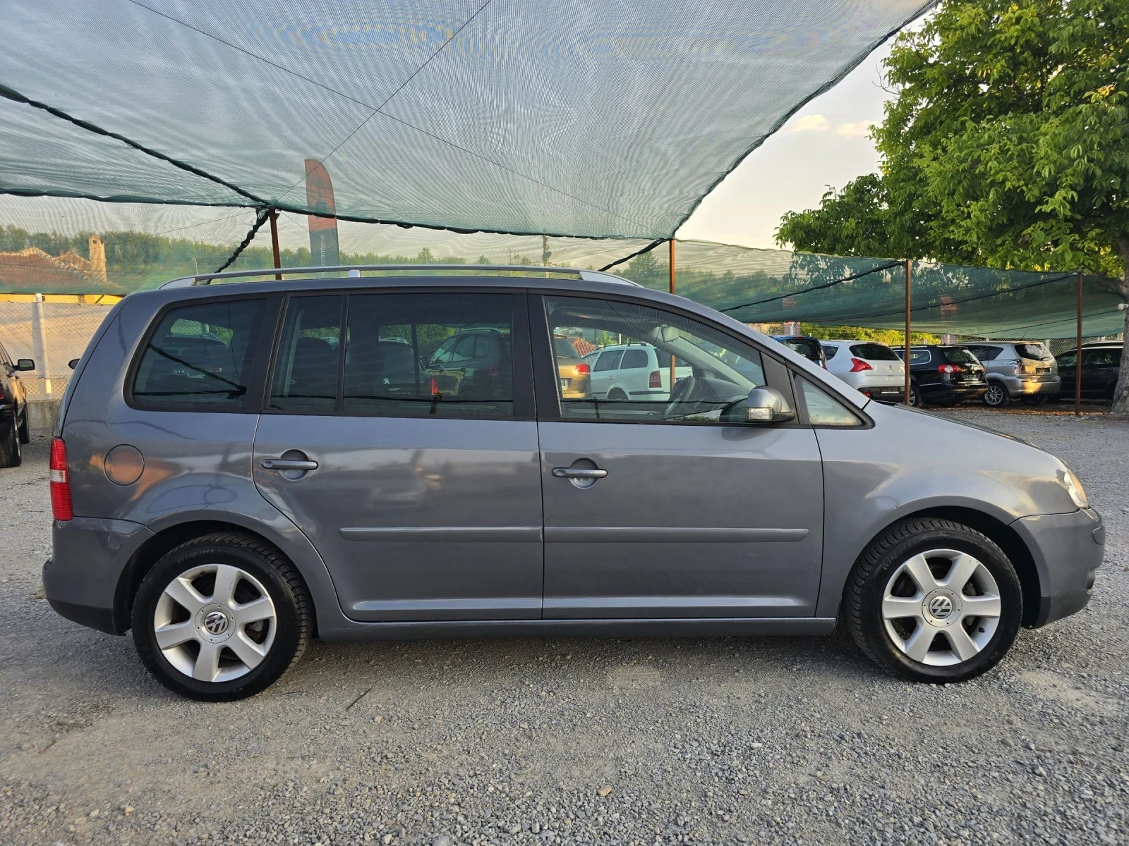 VW Touran 2.0 TDI 140 К.С. АВТОМАТ (DSG) КЛИМАТРОНИК  - изображение 6