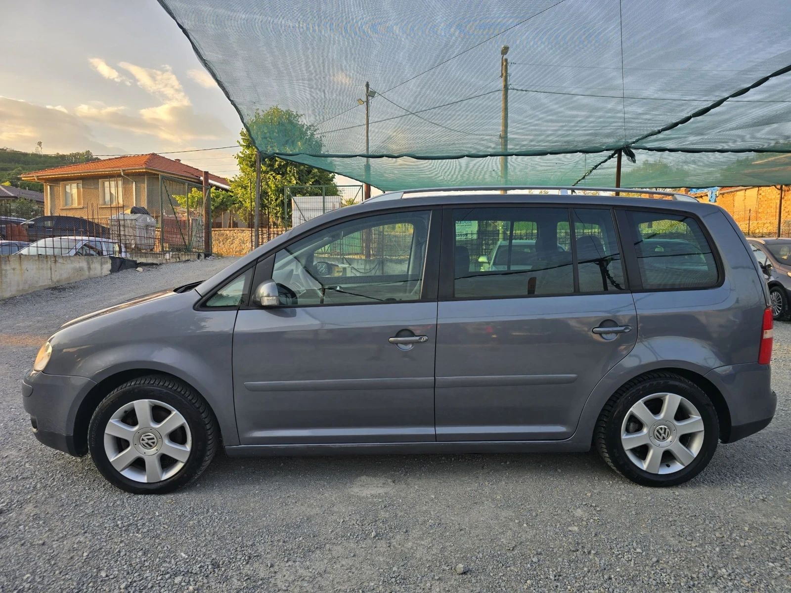 VW Touran 2.0 TDI 140 К.С. АВТОМАТ (DSG) КЛИМАТРОНИК  - изображение 5