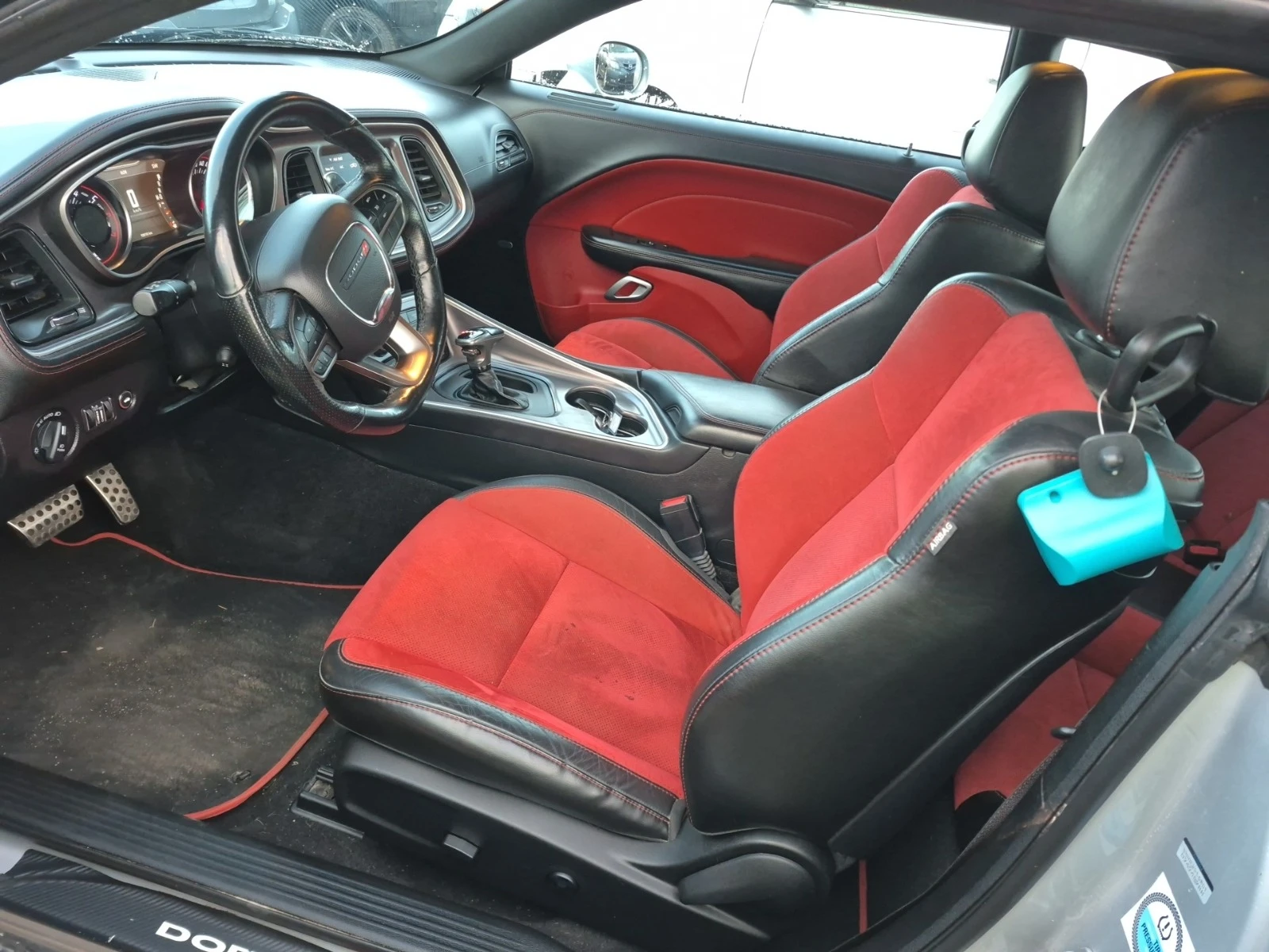 Dodge Challenger RT * * 8ZF * * CARFAX * * АВТО КРЕДИТ * *  - изображение 6