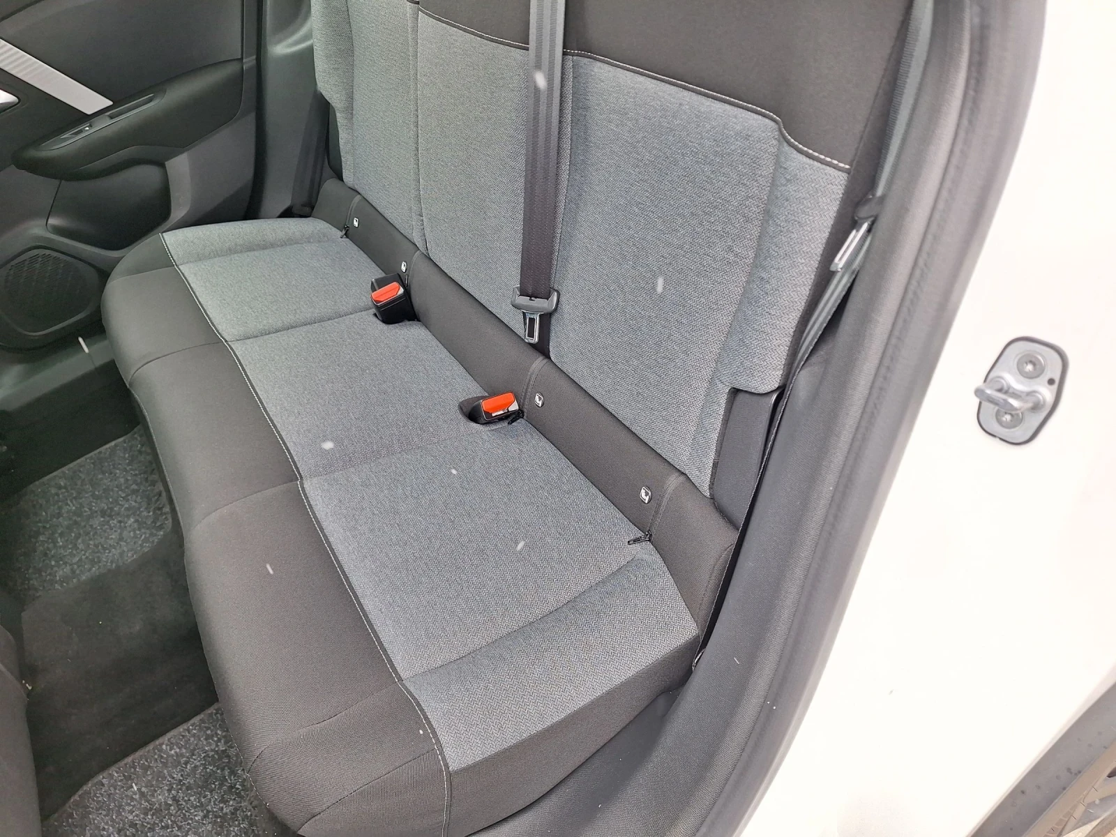 Citroen C4 09.2022� ������ | Mobile.bg � ����������� 16