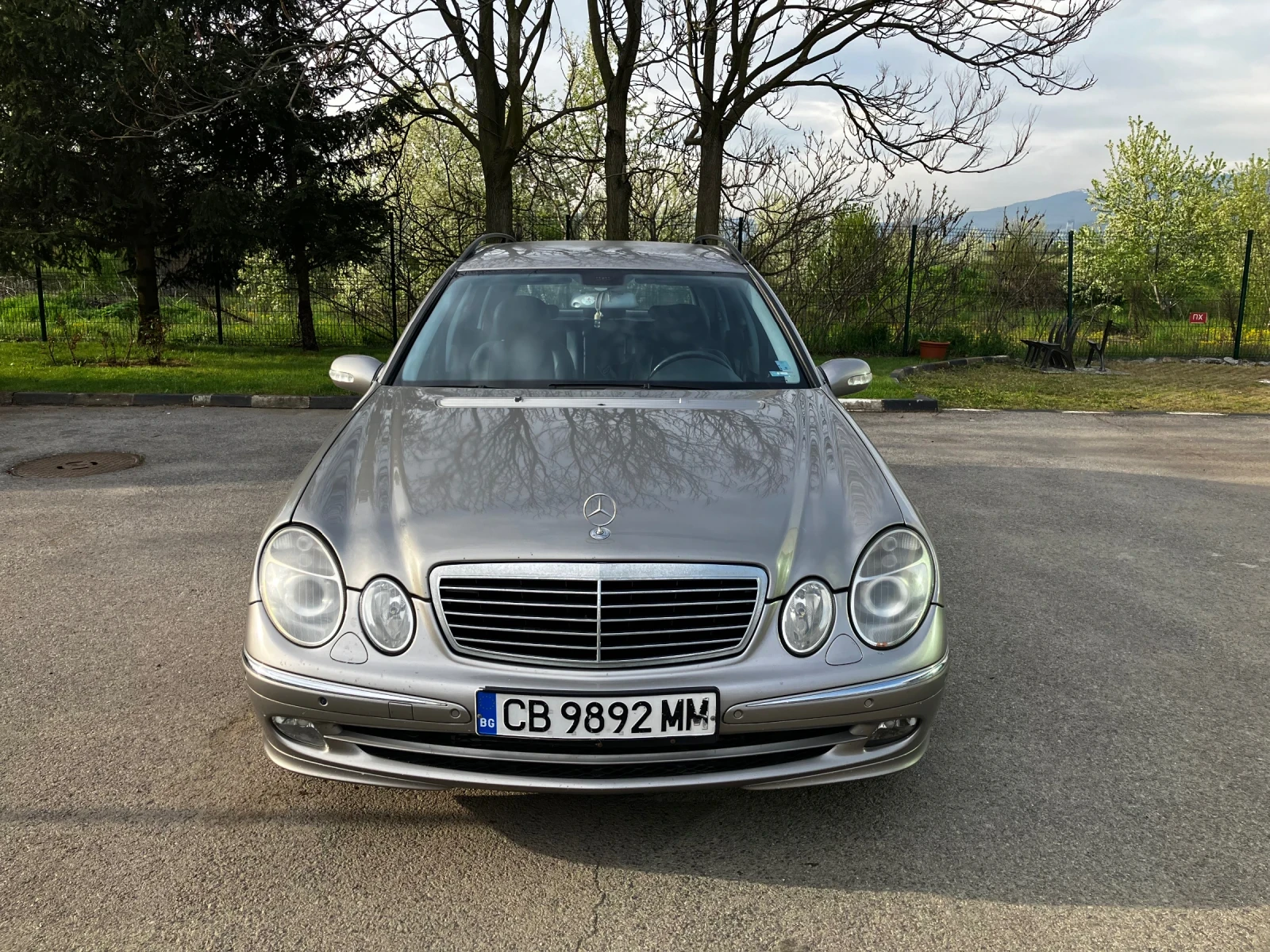 Mercedes-Benz E 280 Avantgarde, снимка 8 - Автомобили и джипове - 54272269