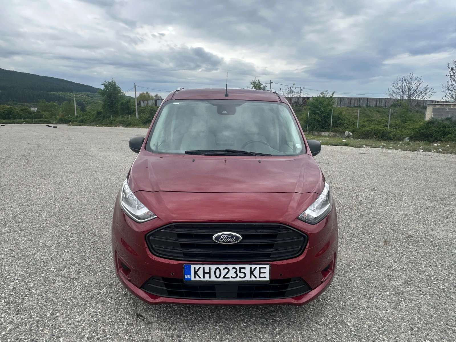 Ford Connect Transit XLT LWB 2.0 USA, снимка 2 - Автомобили и джипове - 54477536