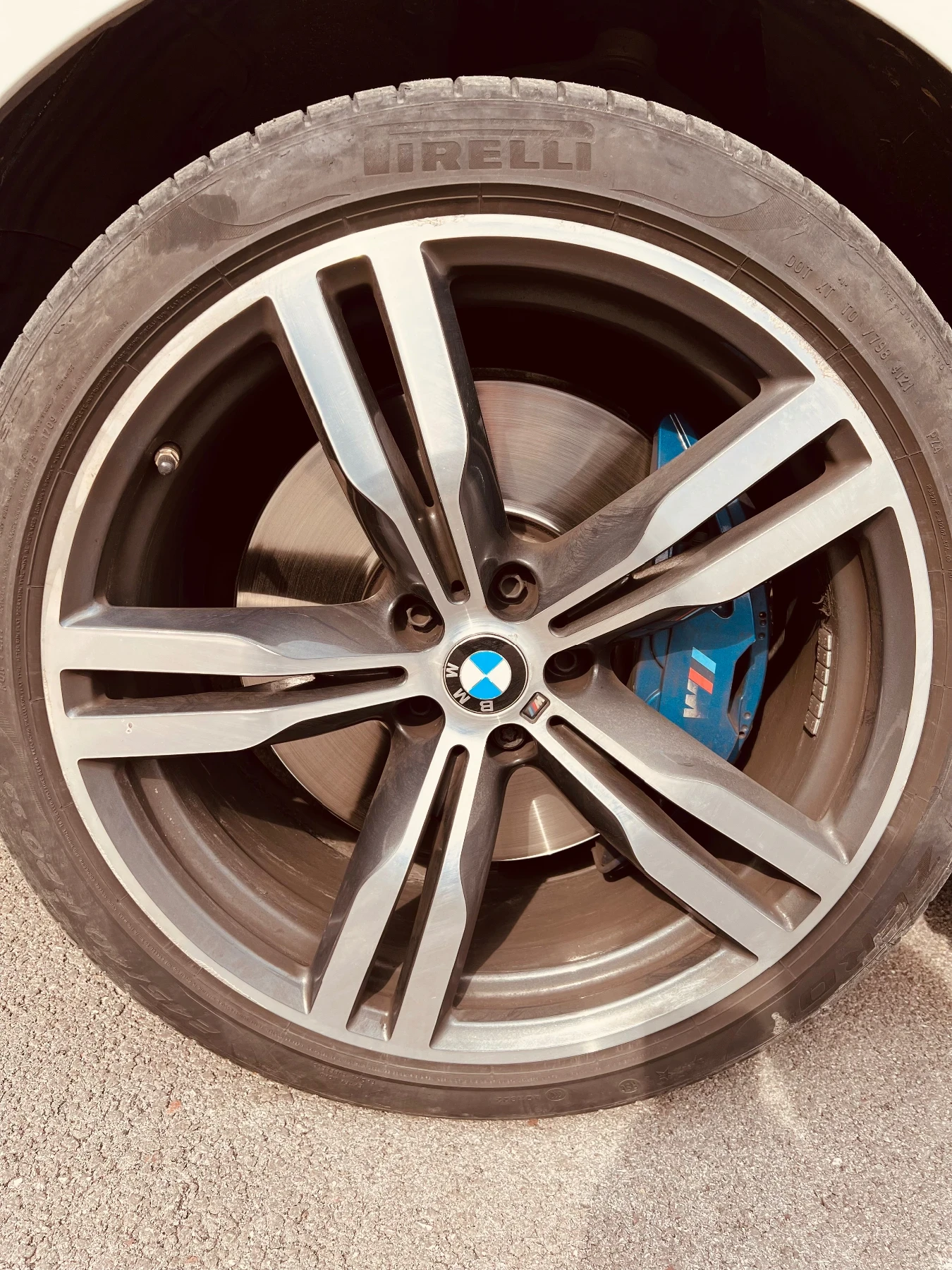 BMW 6 GT xDrive M Sport | 265 к.с. | Luxury Line | Сервизна, снимка 3 - Автомобили и джипове - 54711899