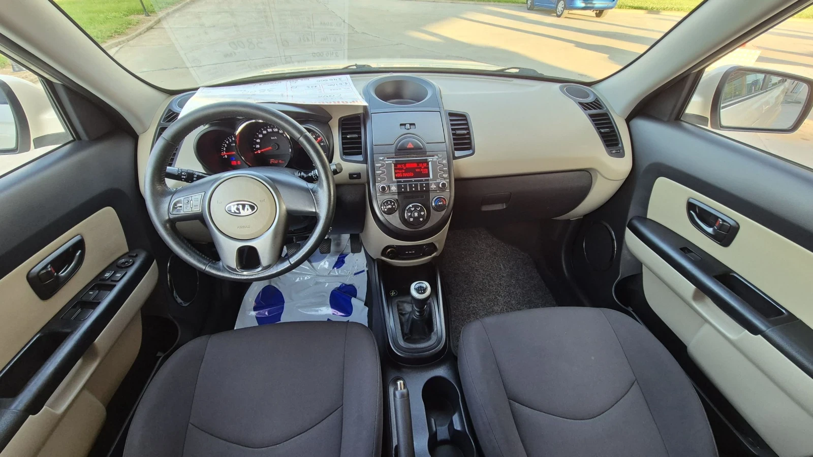 Kia Soul 1.6i/GPL 126К.С* ИТАЛИЯ* ФАБРИЧНА ГАЗ, снимка 16 - Автомобили и джипове - 54858215