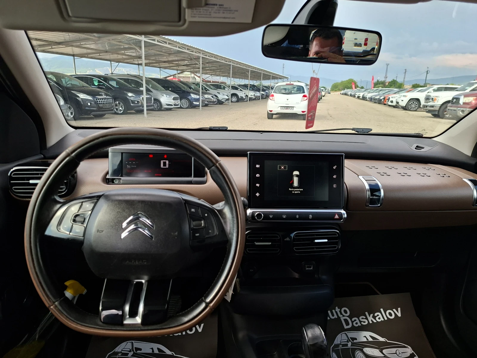Citroen C4 Cactus 1, 6 hdi, снимка 12 - Автомобили и джипове - 55105806