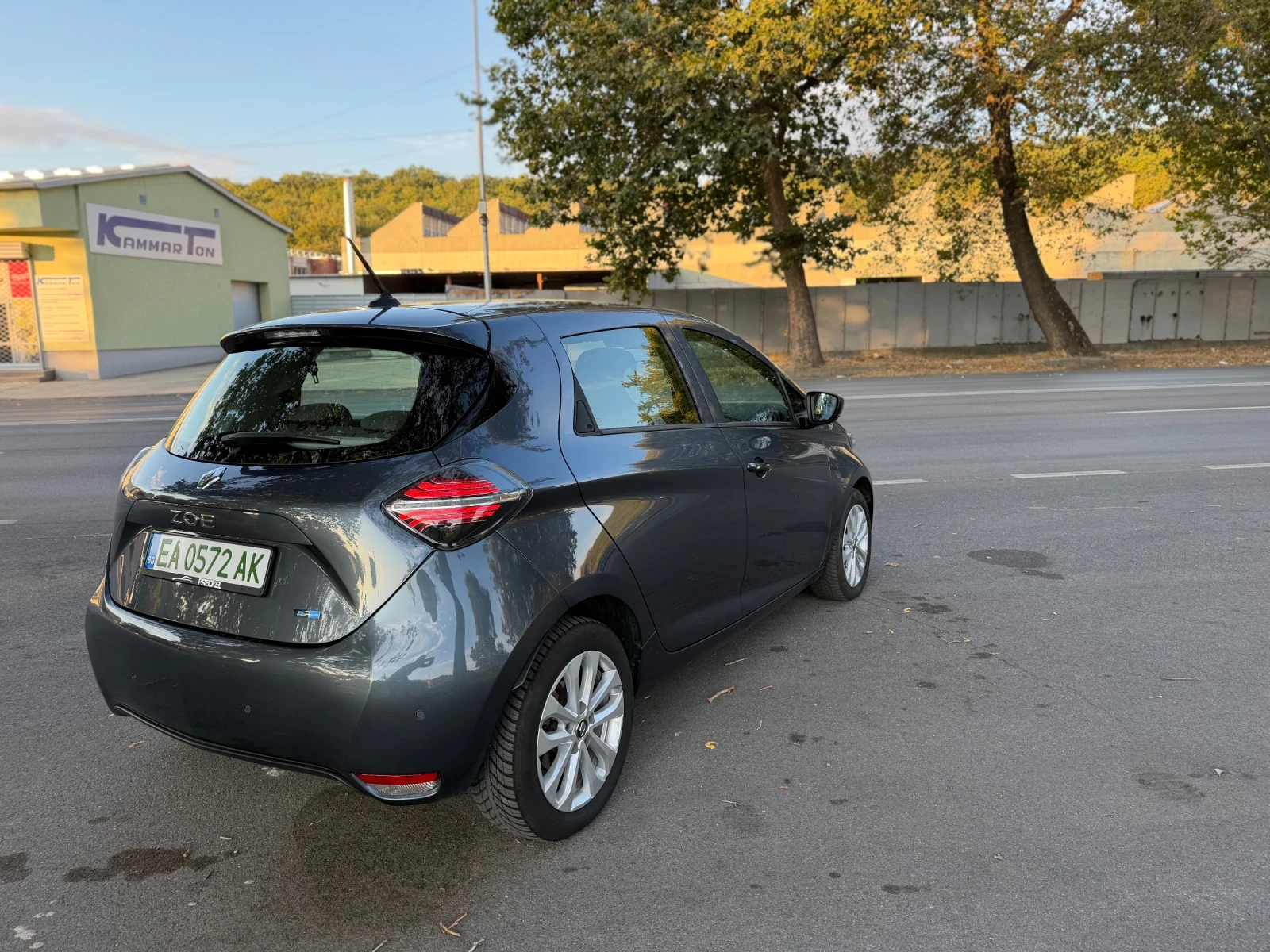 Renault Zoe Experience, снимка 3 - Автомобили и джипове - 55965732