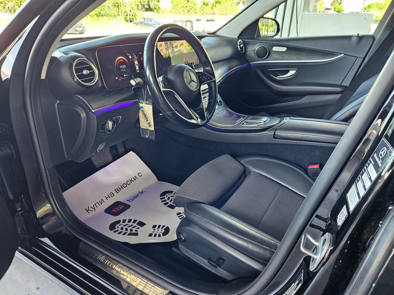 Mercedes-Benz E 220 AMG ПАКЕТ/ЛИЗИНГ, снимка 8 - Автомобили и джипове - 55286361