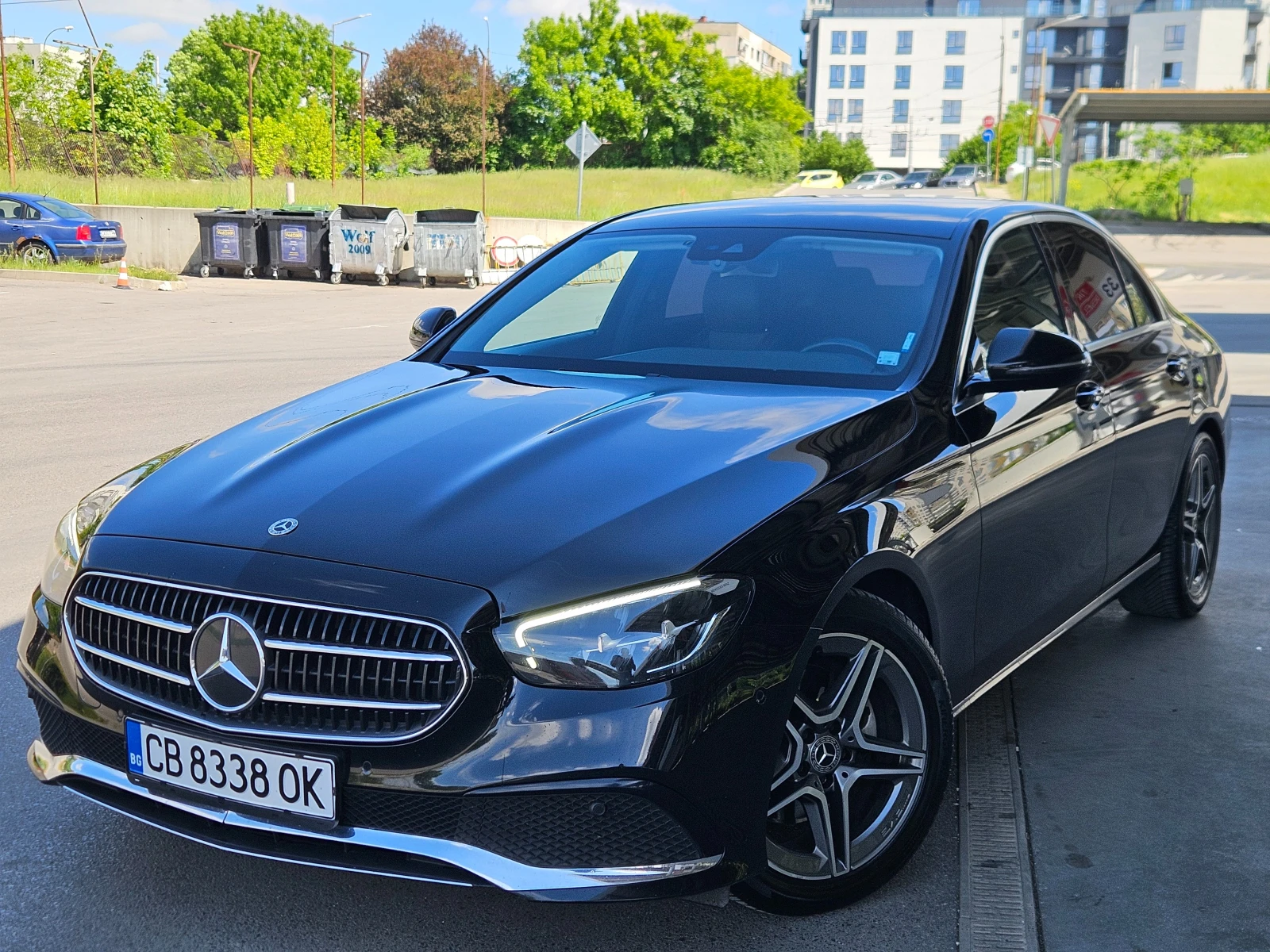 Mercedes-Benz E 220 AMG ПАКЕТ/ЛИЗИНГ, снимка 7 - Автомобили и джипове - 55286361
