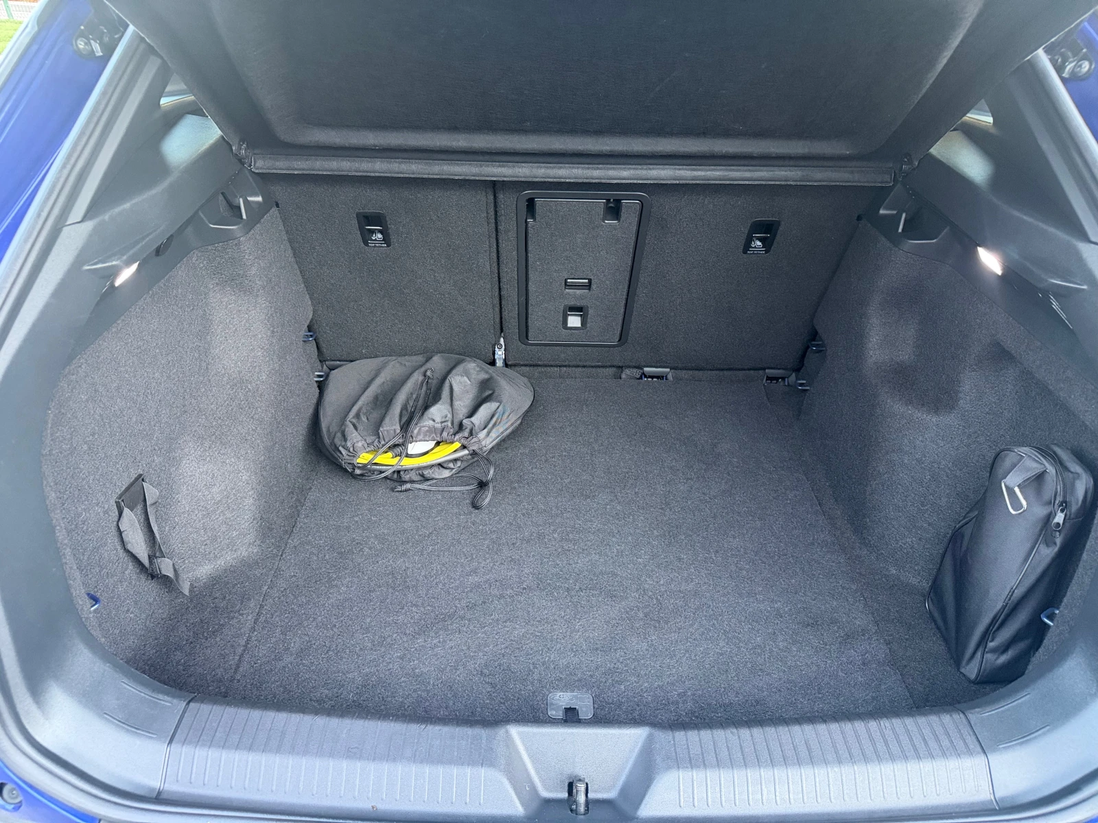 VW ID.4 82 KW PRO SOH96%, снимка 11 - Автомобили и джипове - 56125823