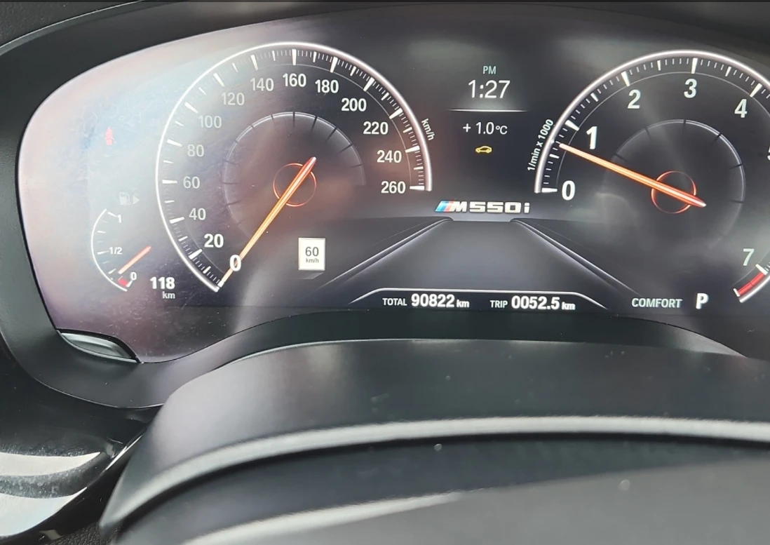BMW 550 М СПОРТ * ДИСТРОНИК * , снимка 12 - Автомобили и джипове - 56746766