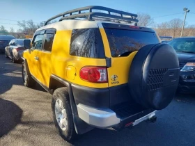 Toyota Fj cruiser 2007 Toyota FJ Cruiser wRear Doors | Mobile.bg    7