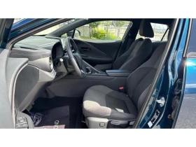 Toyota C-HR 2.0 PHEV COOL | Mobile.bg � ����� ������ 12