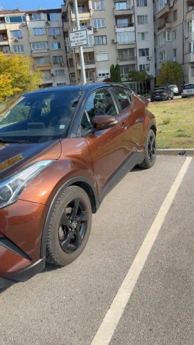 ����� �� �������� �� Toyota C-HR 1.8 Hybrid e-CVT.