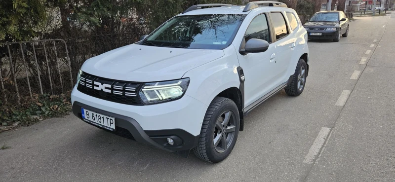 Dacia Duster Заводска Газ/Гаранционна-5г.!, снимка 6 - Автомобили и джипове - 49184490