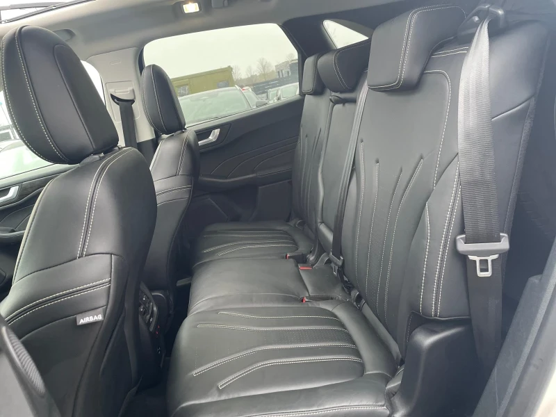 Ford Kuga VIGNALE / 4X4, снимка 9 - Автомобили и джипове - 53184838