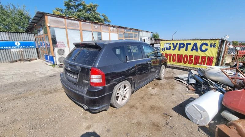 Jeep Compass, снимка 3 - Автомобили и джипове - 33881730