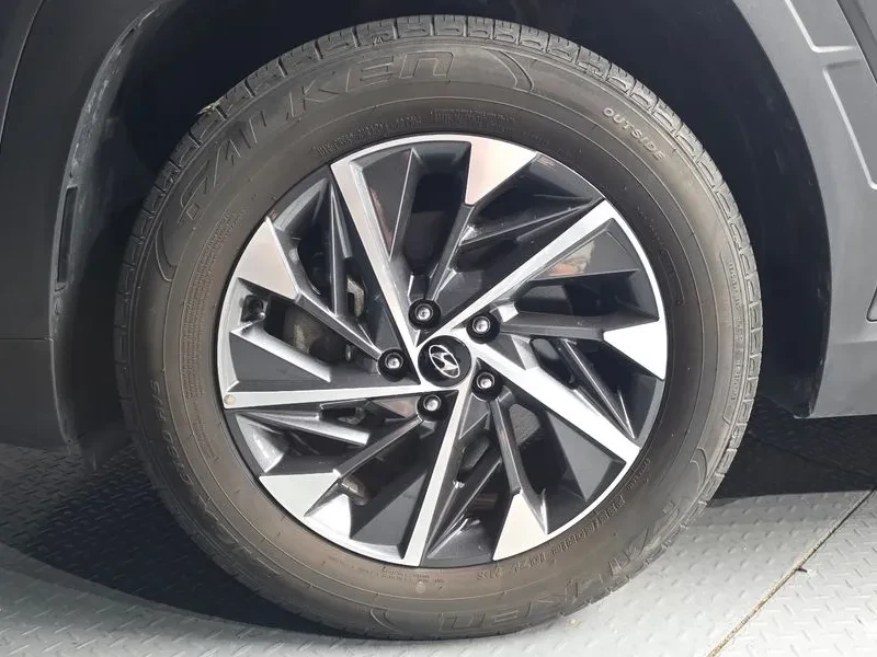 Hyundai Tucson 1.6T 2WD PREMIUM, снимка 5 - Автомобили и джипове - 55802162