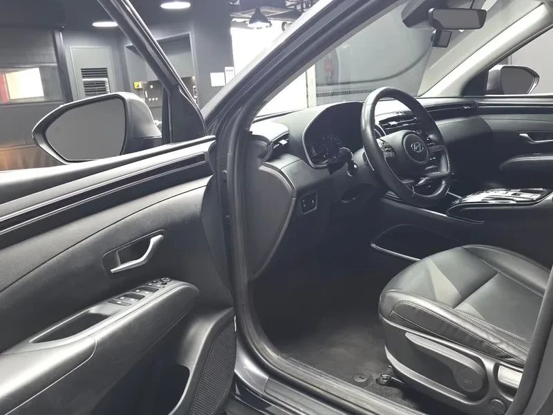 Hyundai Tucson 1.6T 2WD PREMIUM, снимка 10 - Автомобили и джипове - 55802162