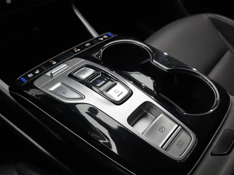 Hyundai Tucson 1.6T 2WD PREMIUM, снимка 9 - Автомобили и джипове - 55802162