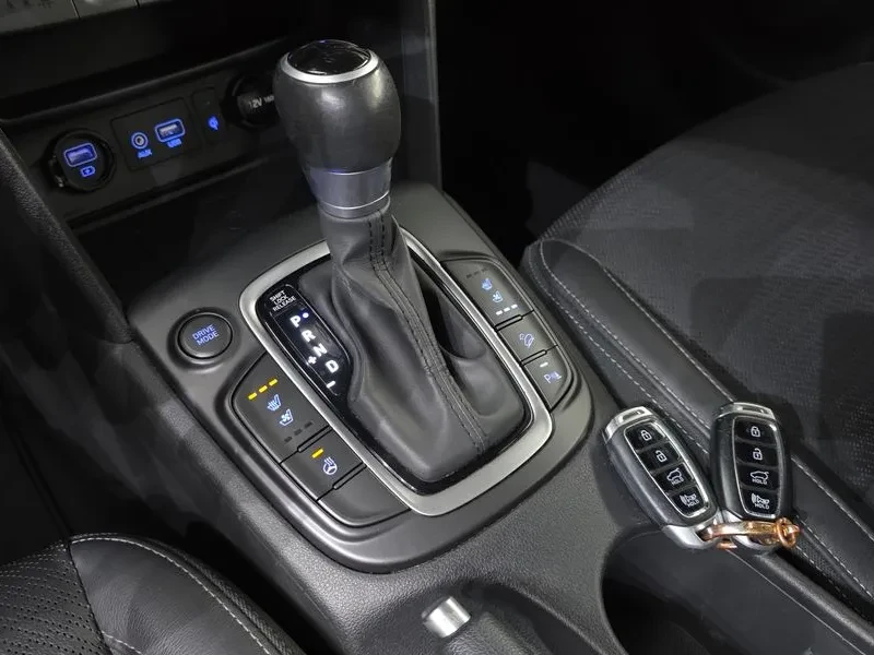 Hyundai Kona 1.6 - САМО 30% АВАНС, снимка 9 - Автомобили и джипове - 56305085