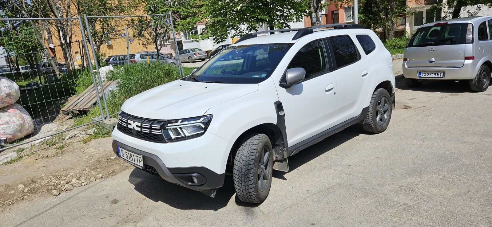 Dacia Duster Заводска Газ/Гаранционна-5г.! - изображение 6