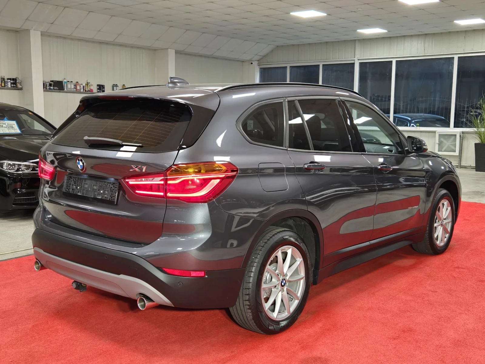BMW X1 20d | 190кс | Автоматик | Напълно обслужен  - изображение 4