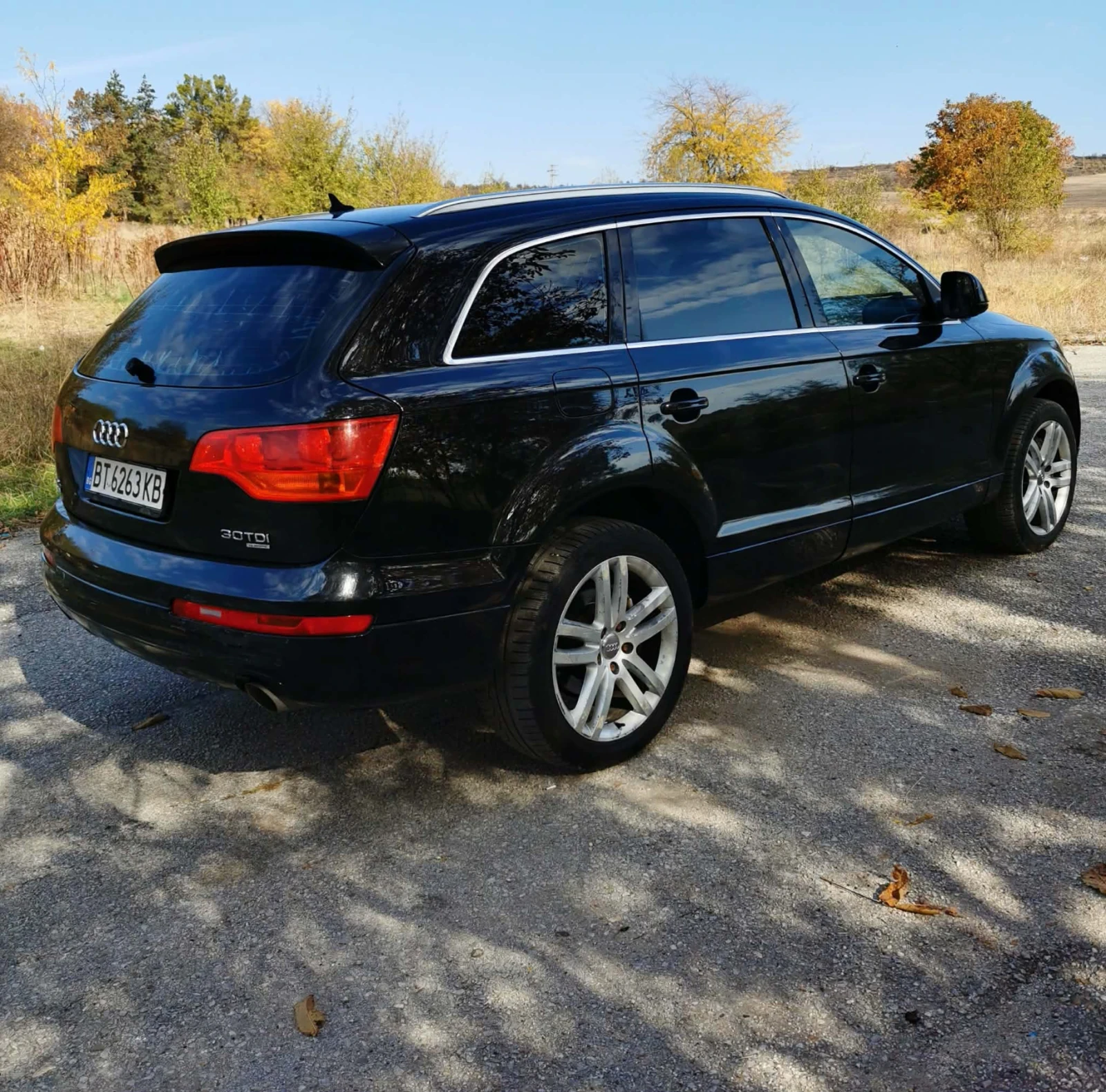 Audi Q7 Q7 черен, снимка 2 - Автомобили и джипове - 54388572