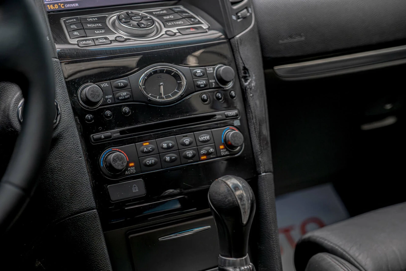 Infiniti Fx 37 LPG/Обдухване/Камера/Bose/Distronic, снимка 15 - Автомобили и джипове - 54759263
