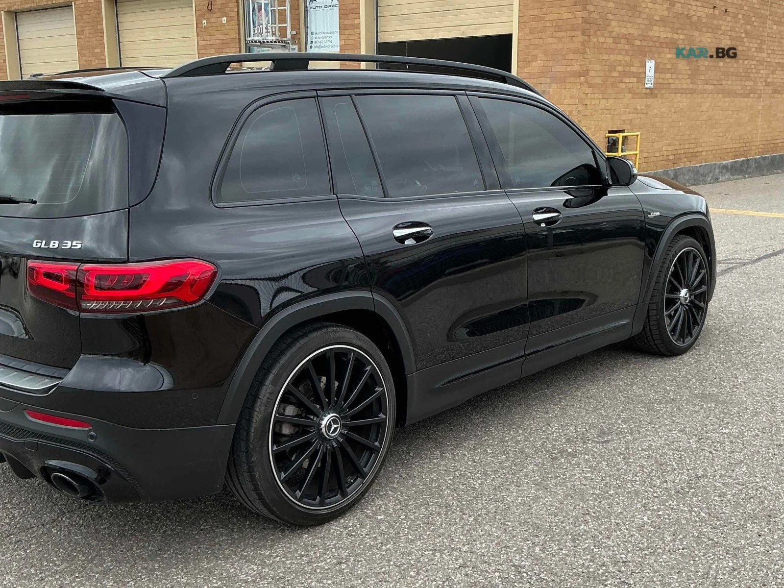 Mercedes-Benz GLB35AMG * AвтоКредит * (ЦЕНА ДО БГ), снимка 4 - Автомобили и джипове - 54830719