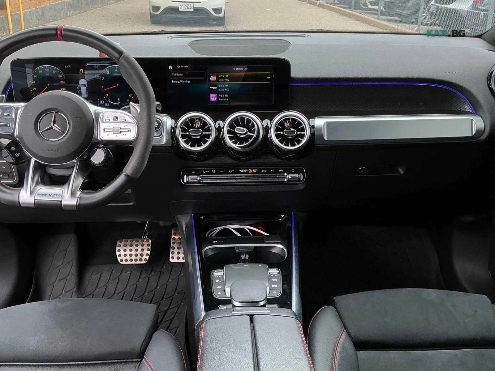 Mercedes-Benz GLB35AMG * AвтоКредит * (ЦЕНА ДО БГ), снимка 10 - Автомобили и джипове - 54830719