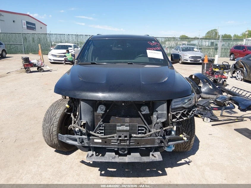 Jeep Grand cherokee SRT , снимка 8 - Автомобили и джипове - 54968347