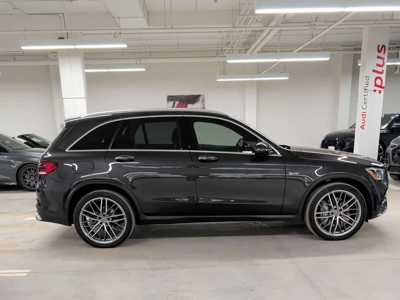 Mercedes-Benz GLC 43 AMG * CARFAX * БЕЗ ПЪРВОНАЧАЛНА ВНОСКА, снимка 3 - Автомобили и джипове - 55422531