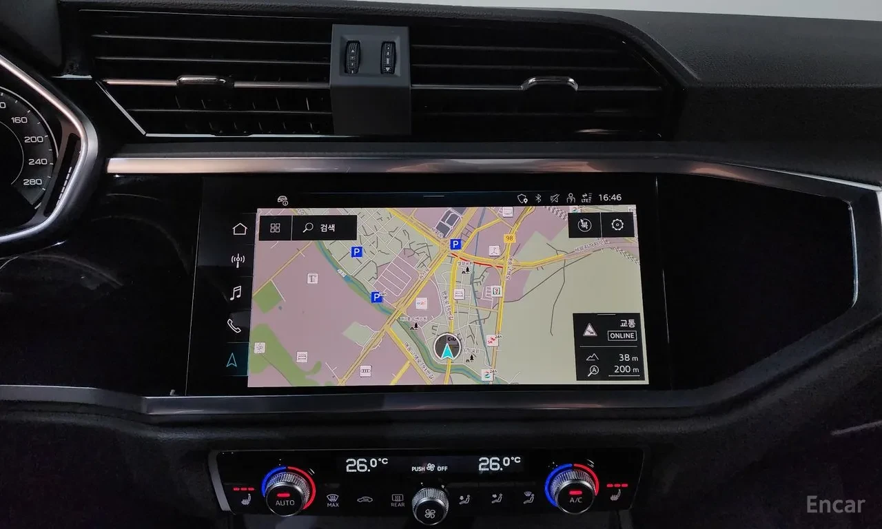 Audi Q3 MATRIX* 40TFSI* S* LINE* ДИСТРОНИК* КАМЕРА* ПАНОРА, снимка 8 - Автомобили и джипове - 55962668