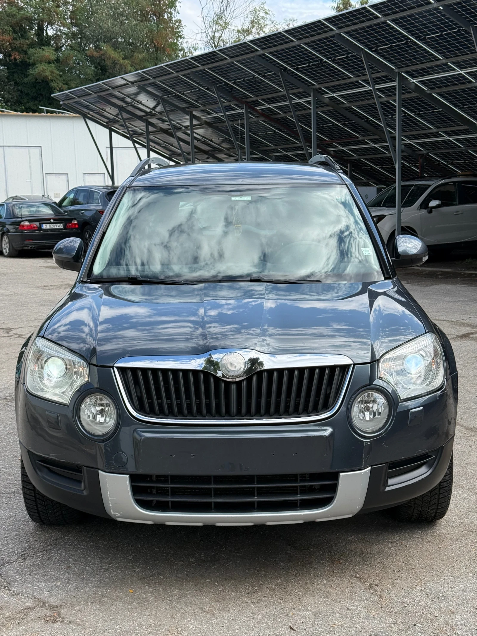 Skoda Yeti TDI 4x4, снимка 5 - Автомобили и джипове - 56124018