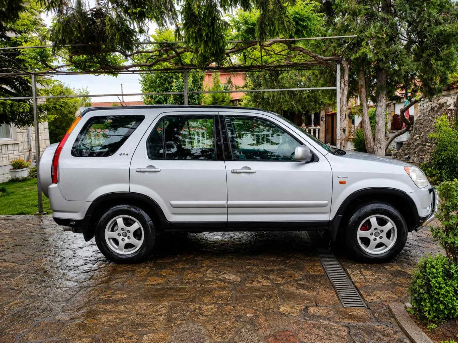 Honda Cr-v, снимка 6 - Автомобили и джипове - 56209229