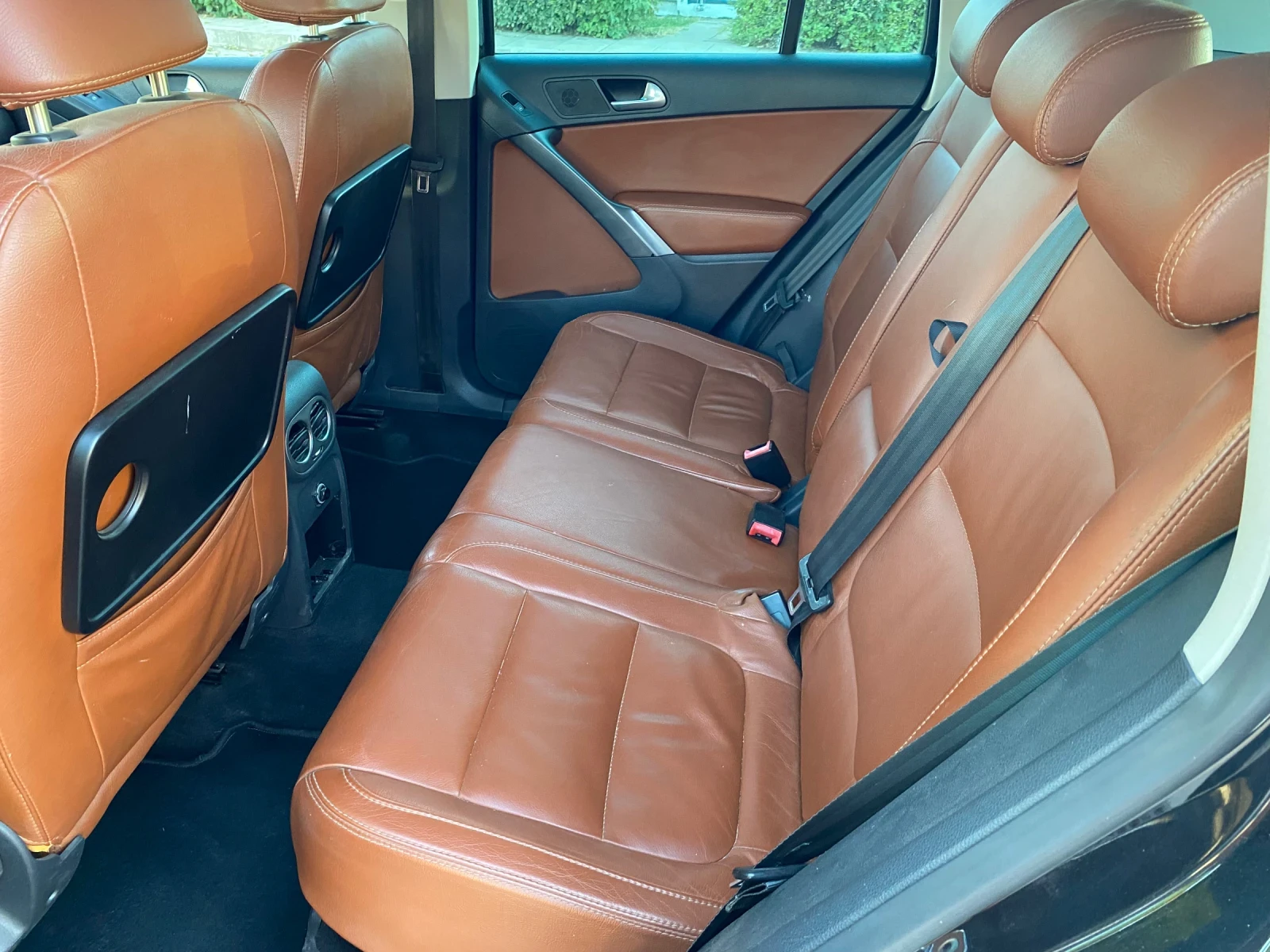 VW Tiguan, снимка 7 - Автомобили и джипове - 56377016