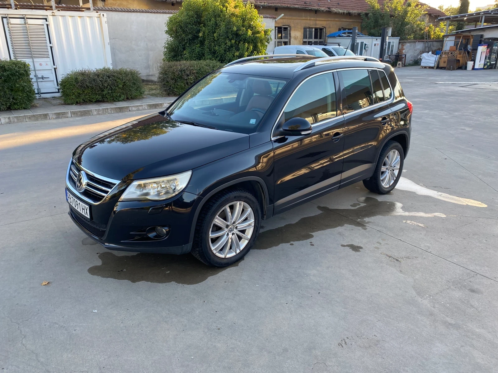 VW Tiguan, снимка 5 - Автомобили и джипове - 56377016