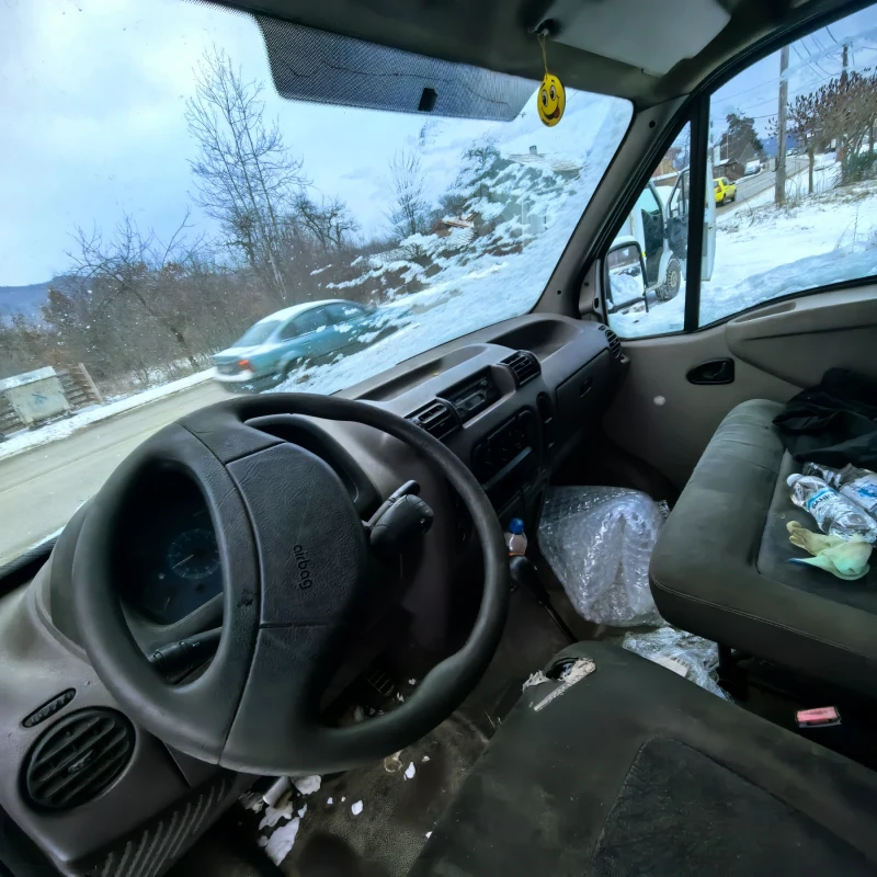 Renault Master 2.5d, снимка 6 - Бусове и автобуси - 53078436