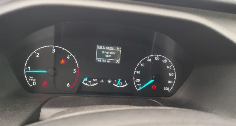 Ford Transit 2.0L EcoBlue, снимка 10 - Бусове и автобуси - 53258442